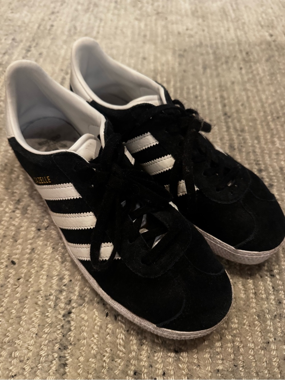 adidas Black and White Women’s Sneakers - Suede be Gazelle Style